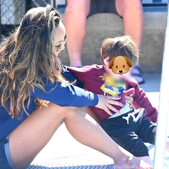 I'm Live! Come Posh With Me! - Picture 9 of 11